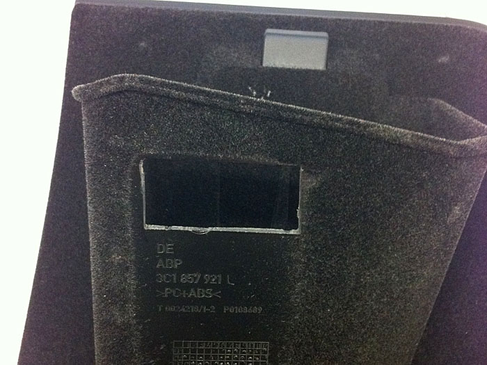 &Ouml;ffnung ausgeschnitten