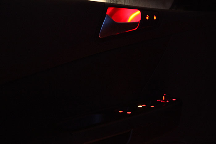 Griffmuldenbeleuchtung Fahrerseite