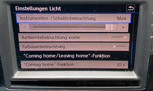 Coming Home- / Leaving Home-Funktion auf die Nebelscheinwerfer gelegt